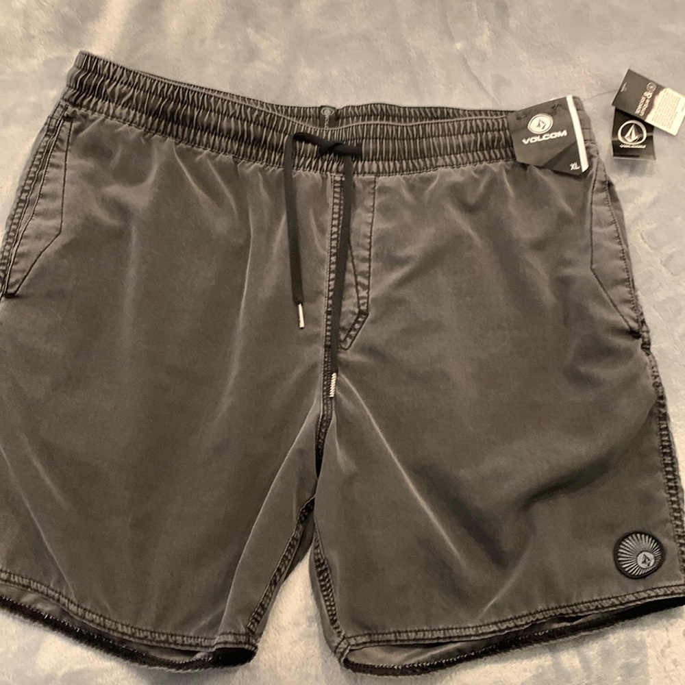 Men’s Volcom Shorts